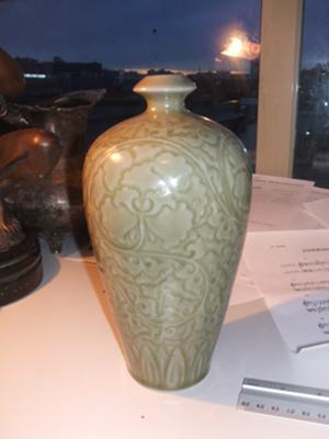 vase picture