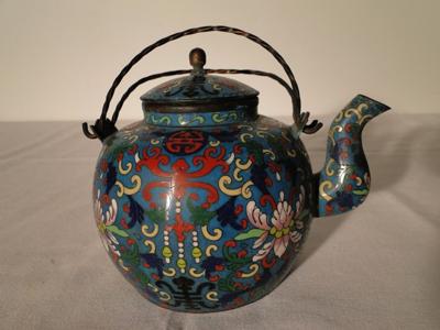 Qian Long teapot