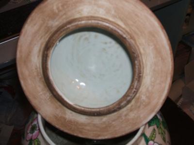 lids and inside they look brownish